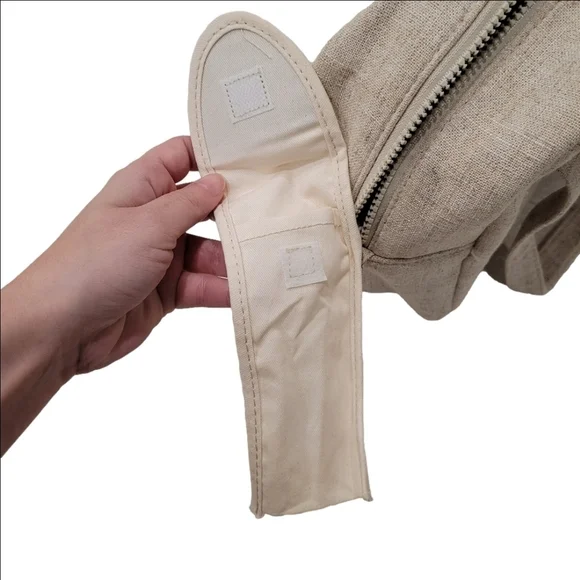 Rae Dunn "YUM" Insulated Lunch Tote Bag in Cream - Picture 6 of 10